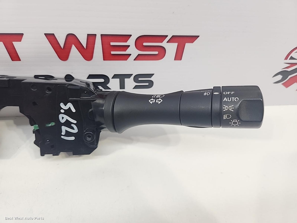 2023 NISSAN NAVARA Combination Switch