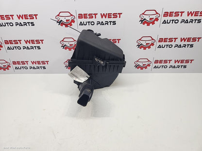 2013 FORD MONDEO Air Cleaner/Box