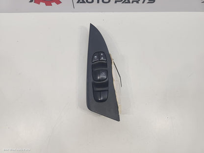 2015 NISSAN PULSAR Pwr Dr Wind Switch