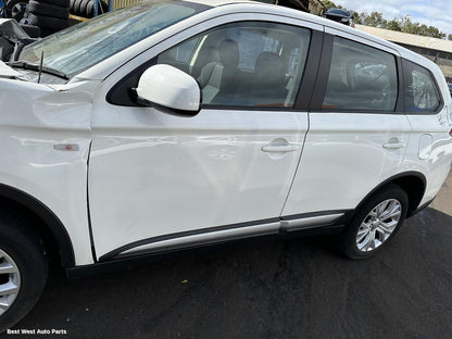 2021 MITSUBISHI OUTLANDER A/C Compressor