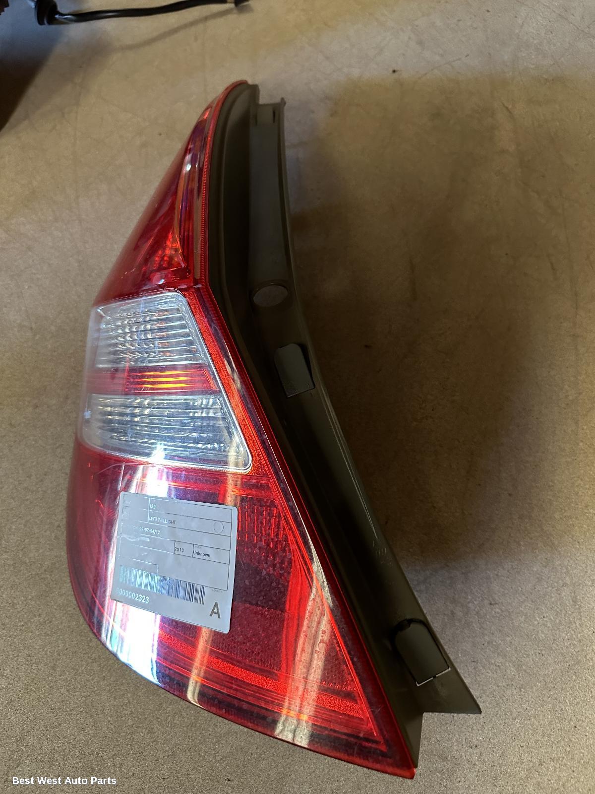 2010 HYUNDAI I30 Left Taillight