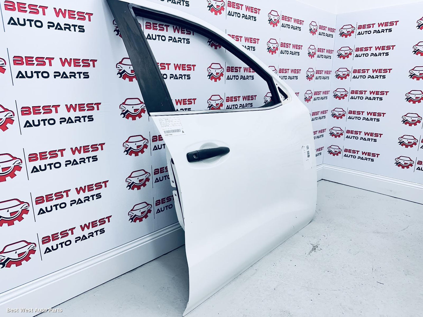 2018 NISSAN NAVARA Right Front Door