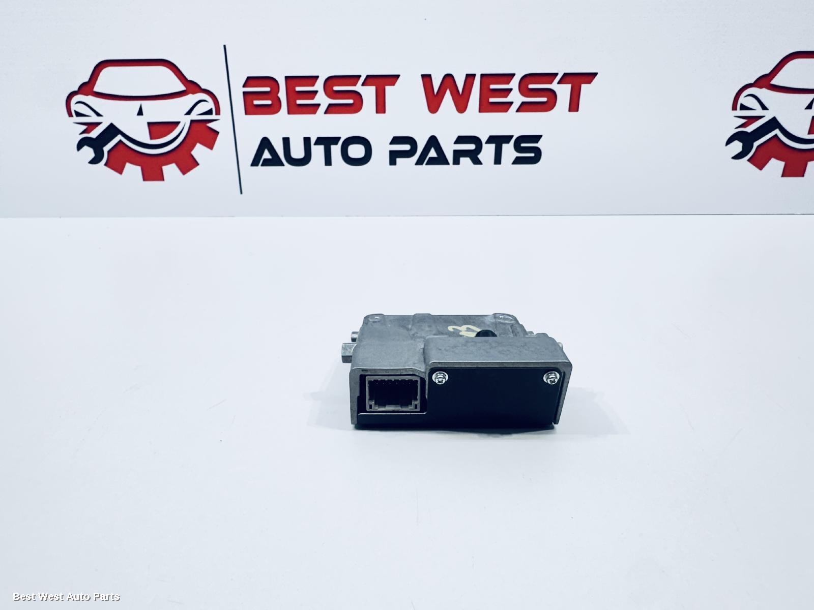 2024 TOYOTA HILUX REVERSE_CAMERA