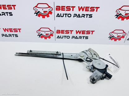 2016 HONDA CRV Right Front Window Reg/Motor