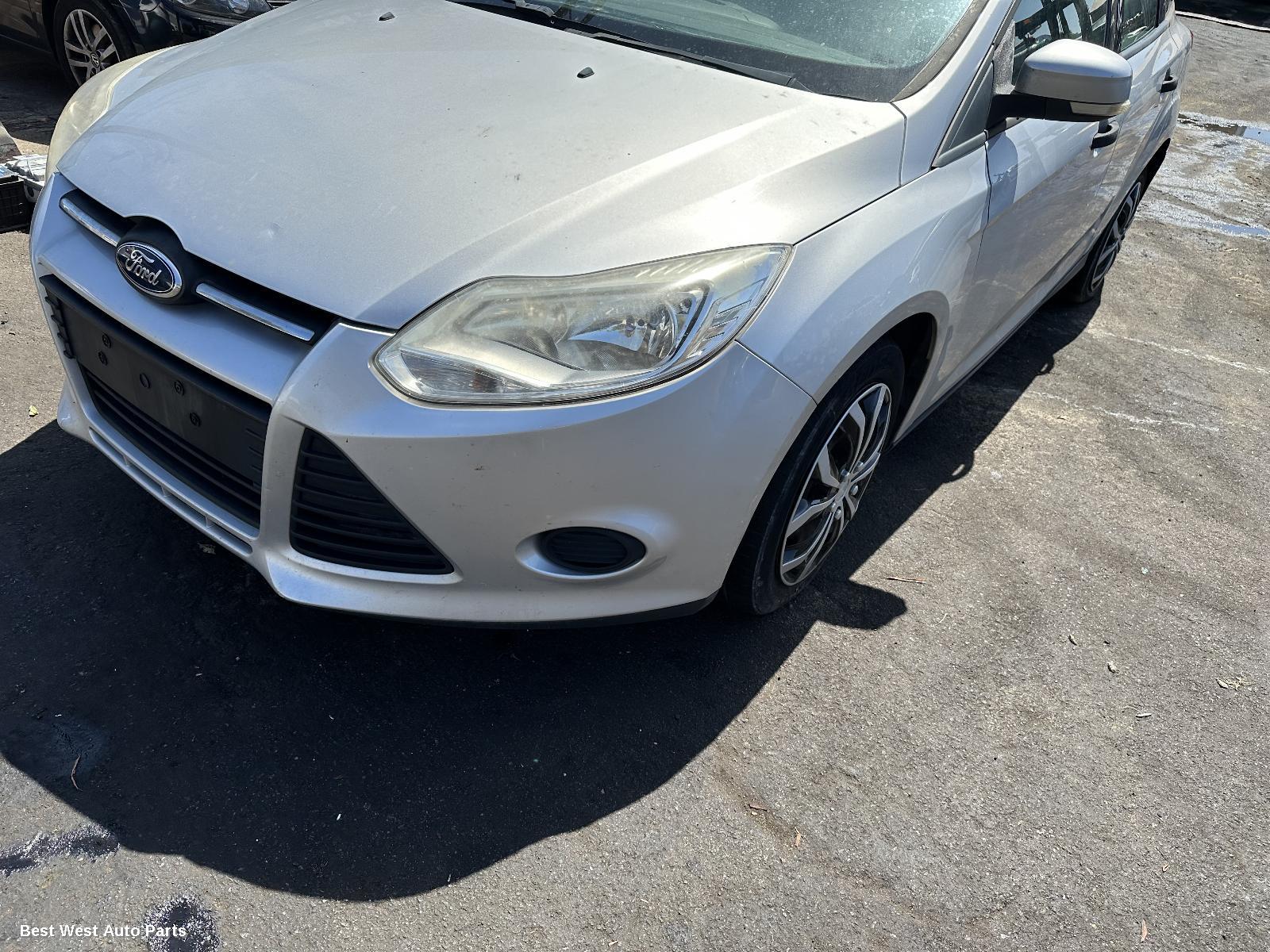 2011 FORD FOCUS R/Bar Bracket/Reinfo