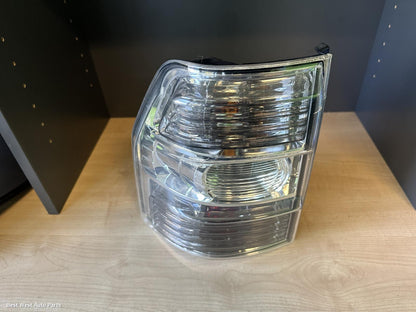 2007 MITSUBISHI PAJERO Left Taillight