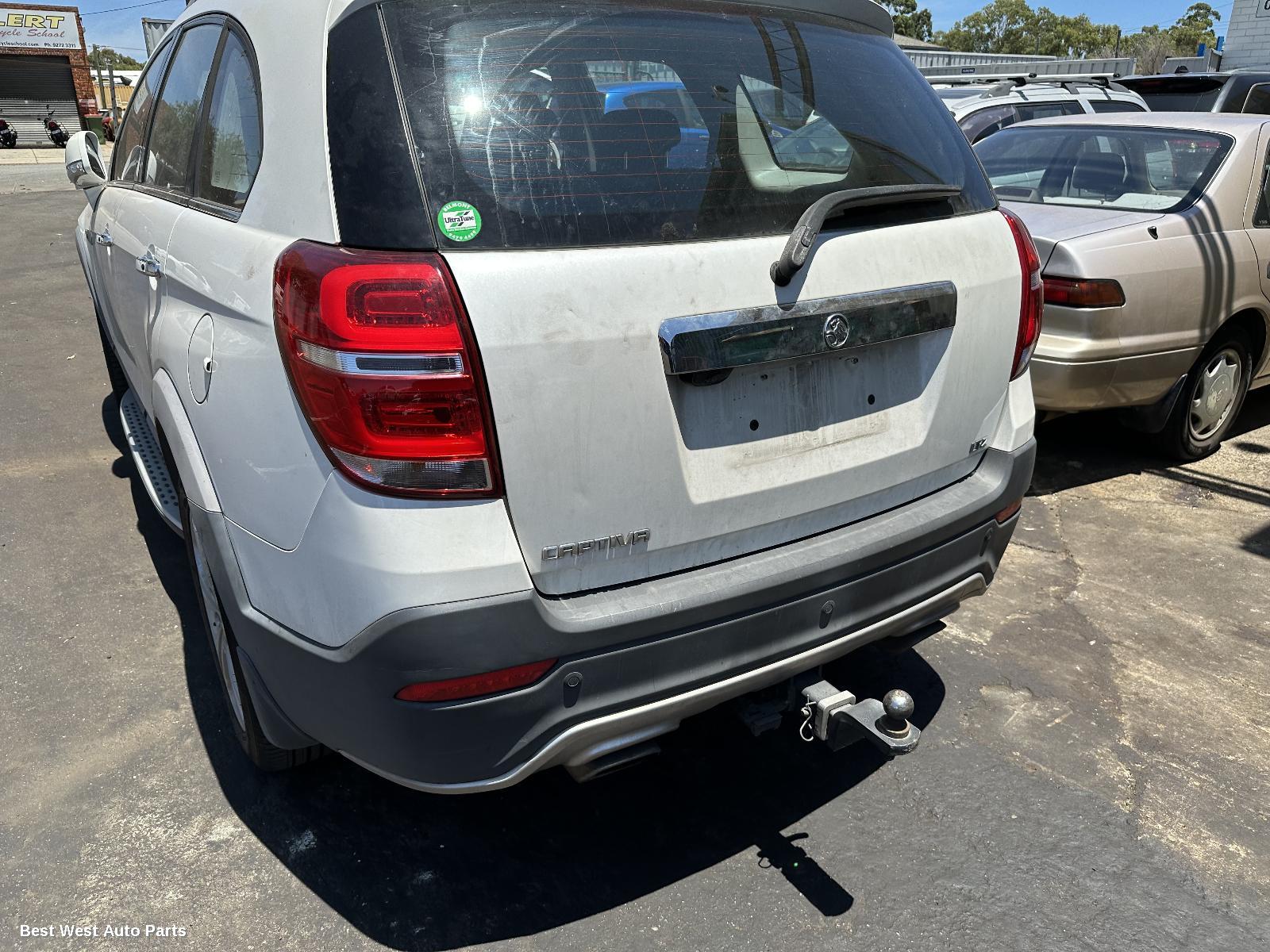 2014 HOLDEN CAPTIVA Right Door Mirror