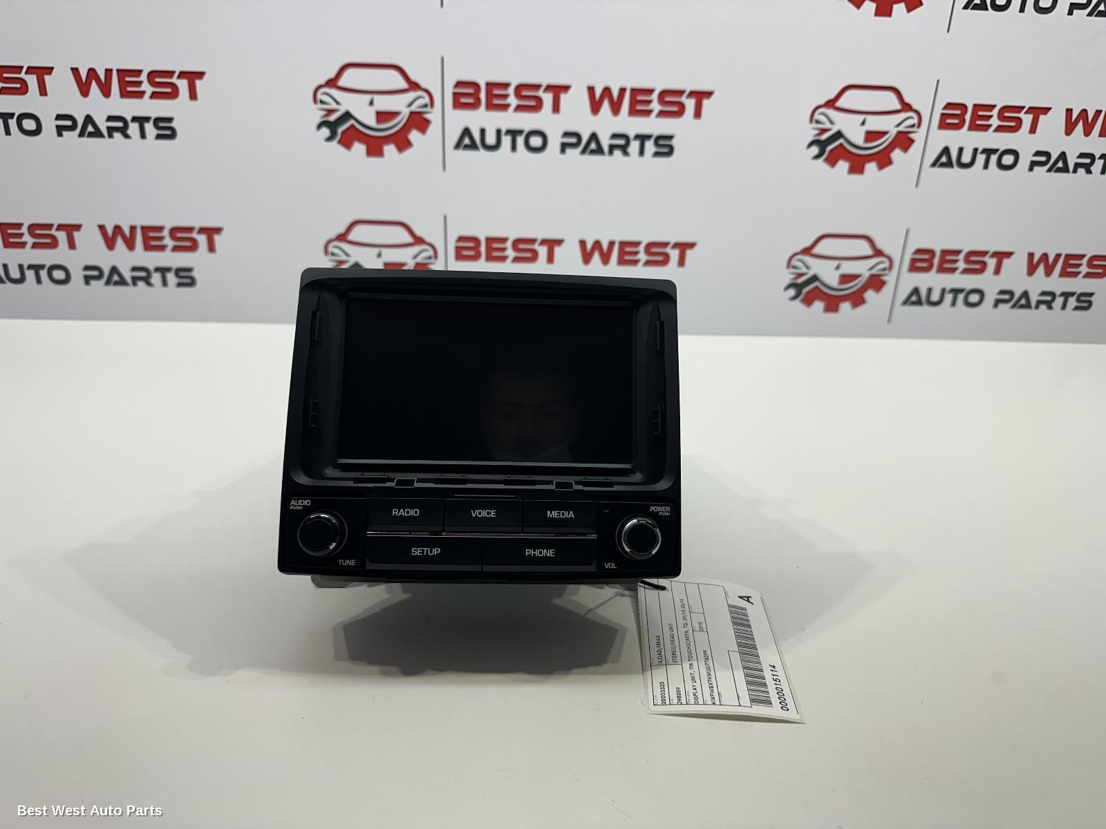 2015 HYUNDAI ILOAD/IMAX Radio/Cd/Dvd/Sat/Tv