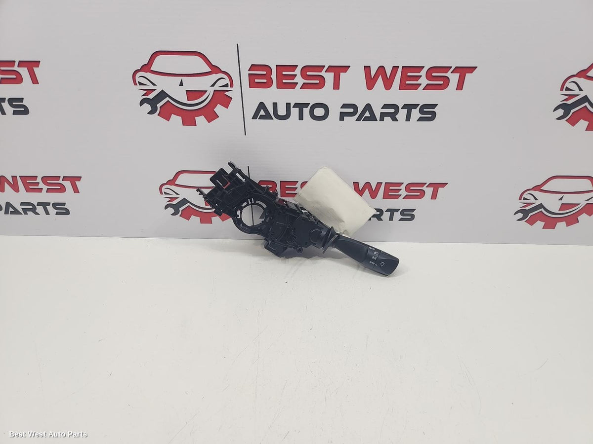 2018 TOYOTA HILUX Combination Switch