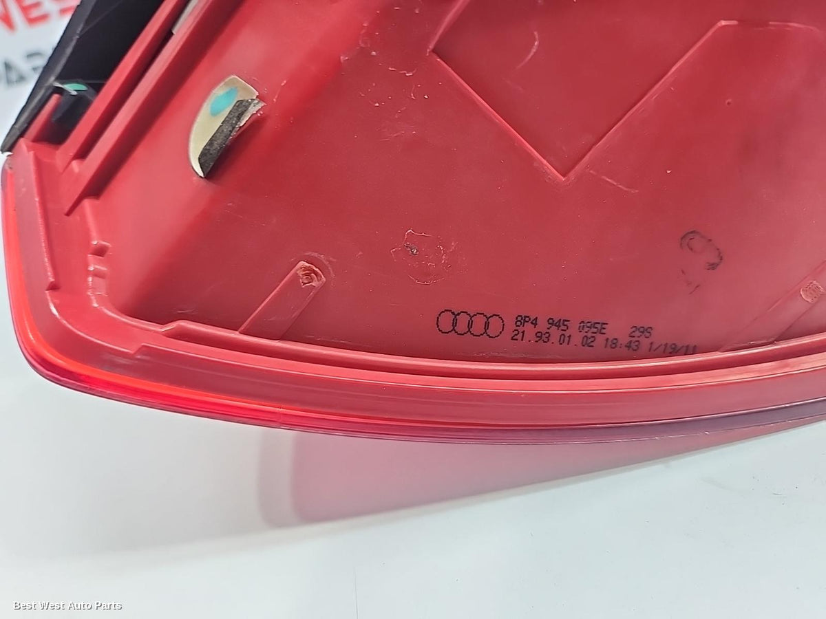 2011 AUDI A3 Left Taillight