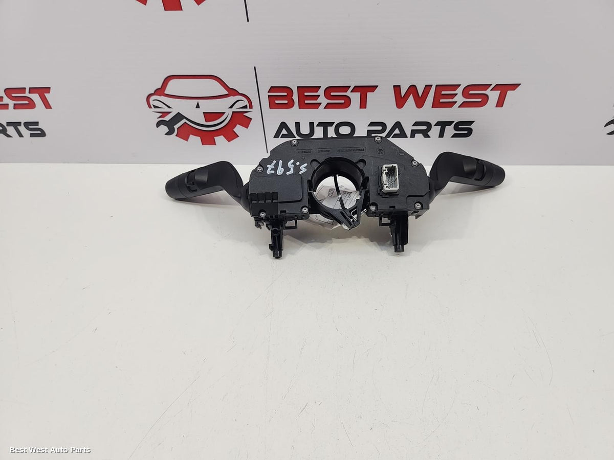 2023 MITSUBISHI OUTLANDER Combination Switch