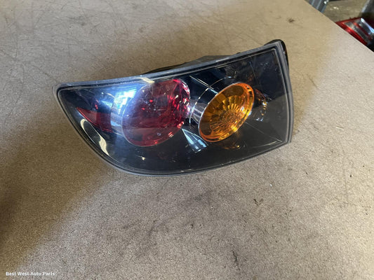 2005 MAZDA 3 Left Taillight