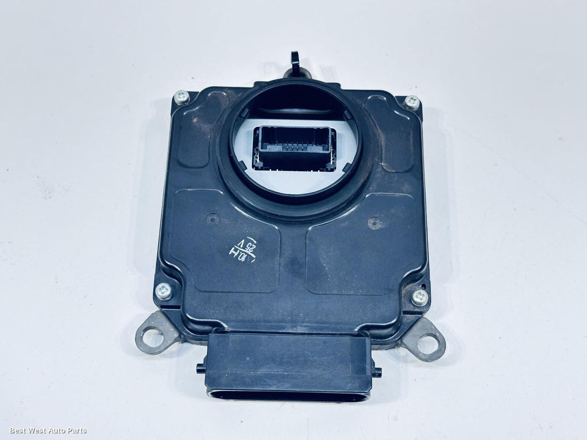 2025 TOYOTA RAV4 Left Headlamp