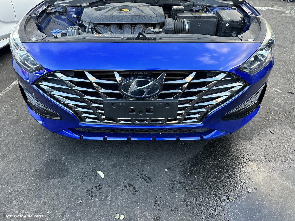 2020 HYUNDAI I30 Washer Bottle
