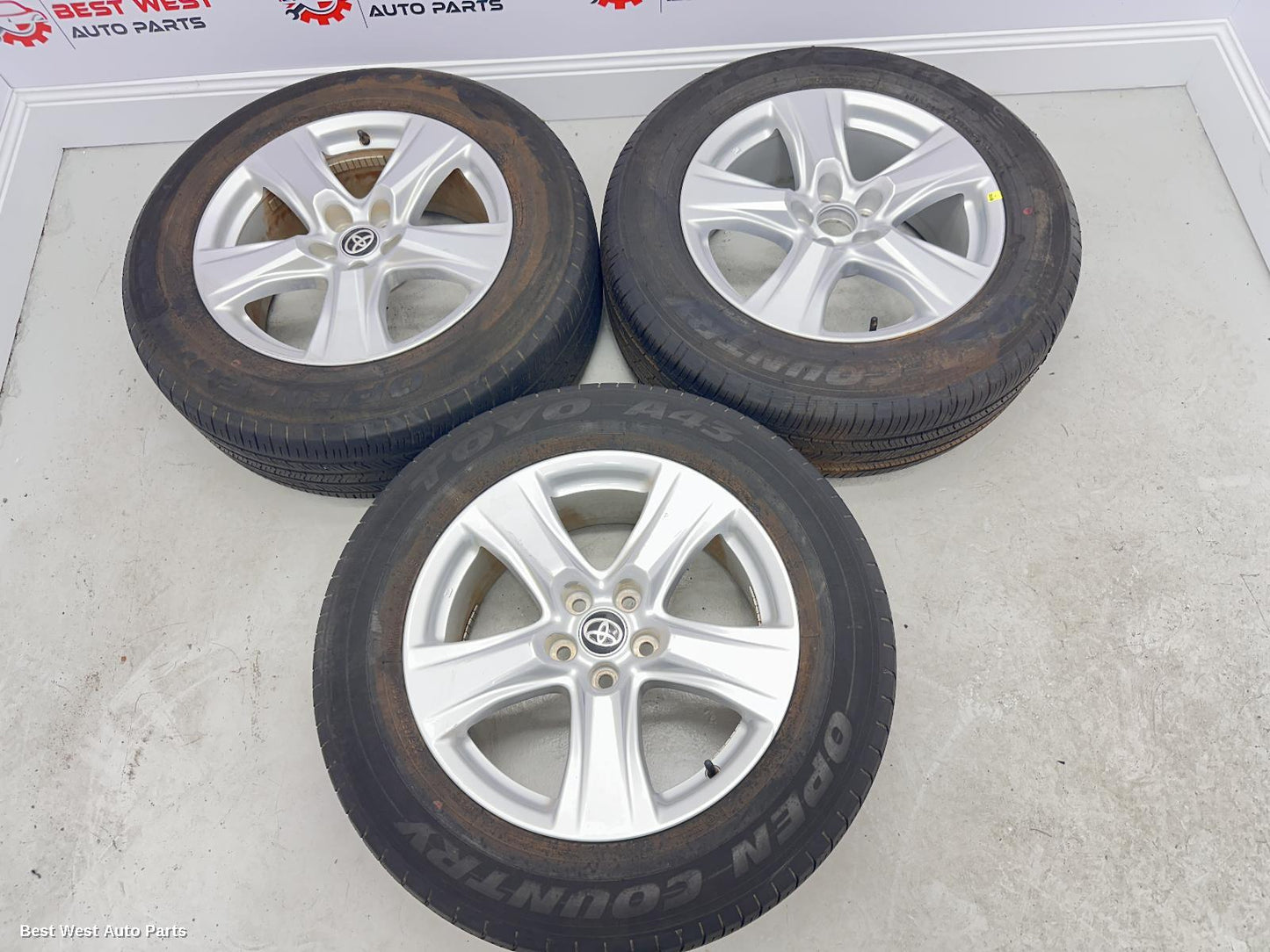 2022 TOYOTA KLUGER Wheel Mag