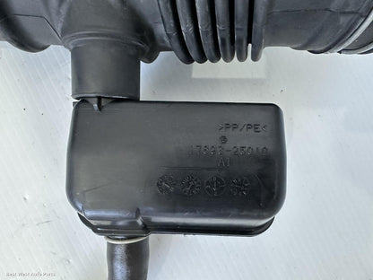 2021 TOYOTA CAMRY Air Cleaner Duct/Hos