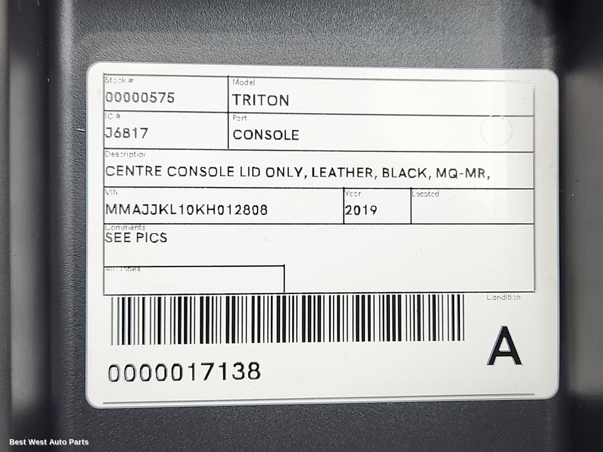 2019 MITSUBISHI TRITON Console