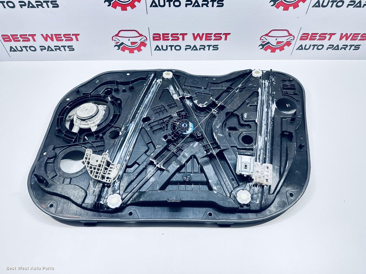 2018 HYUNDAI I30 Left Front Window Reg/Motor