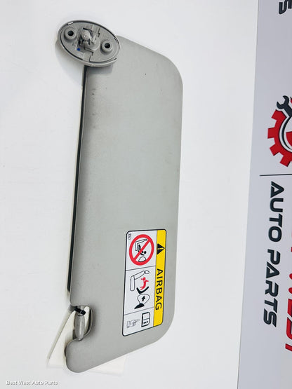 2018 TOYOTA HILUX Sunvisor