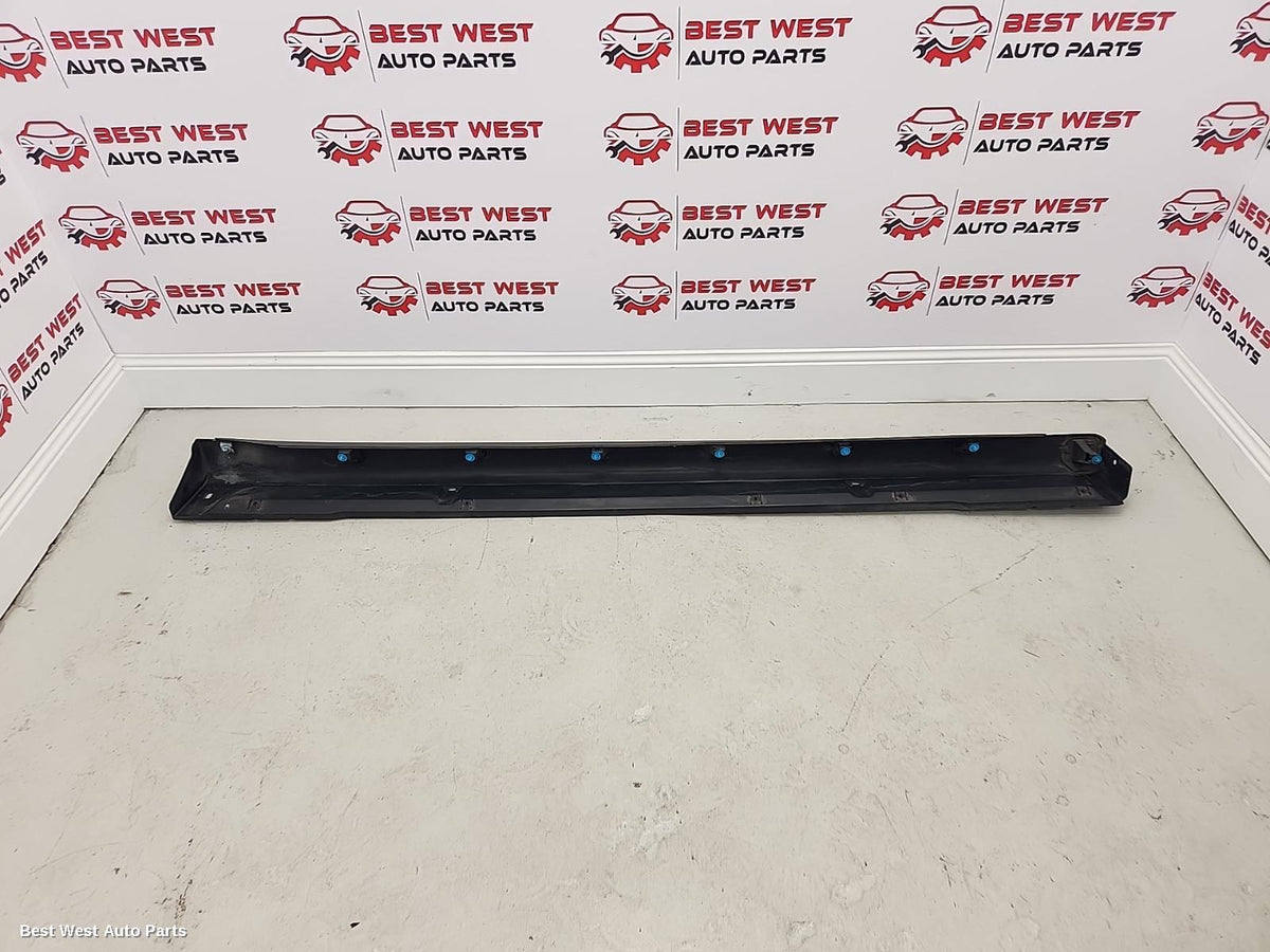 2015 MITSUBISHI OUTLANDER Side Step/Skirt