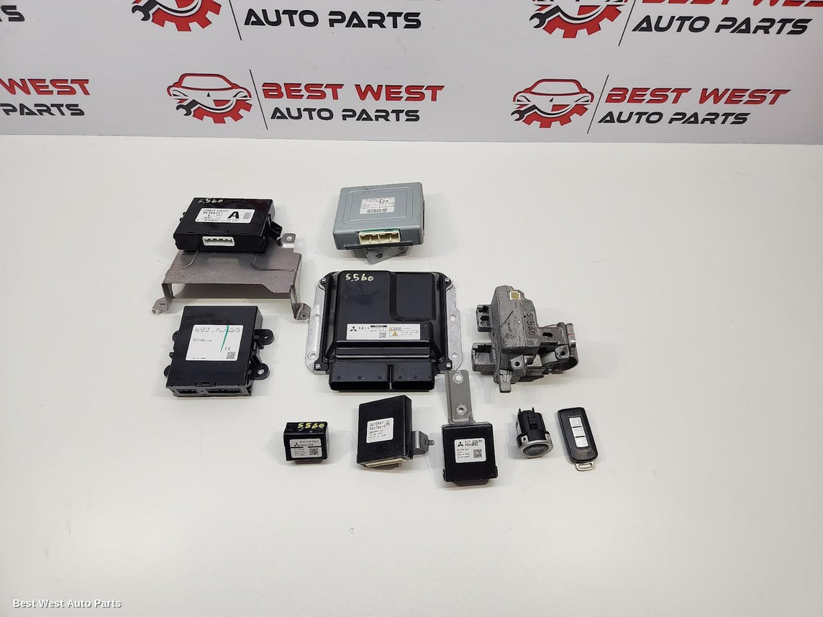 2019 MITSUBISHI PAJERO Ecu