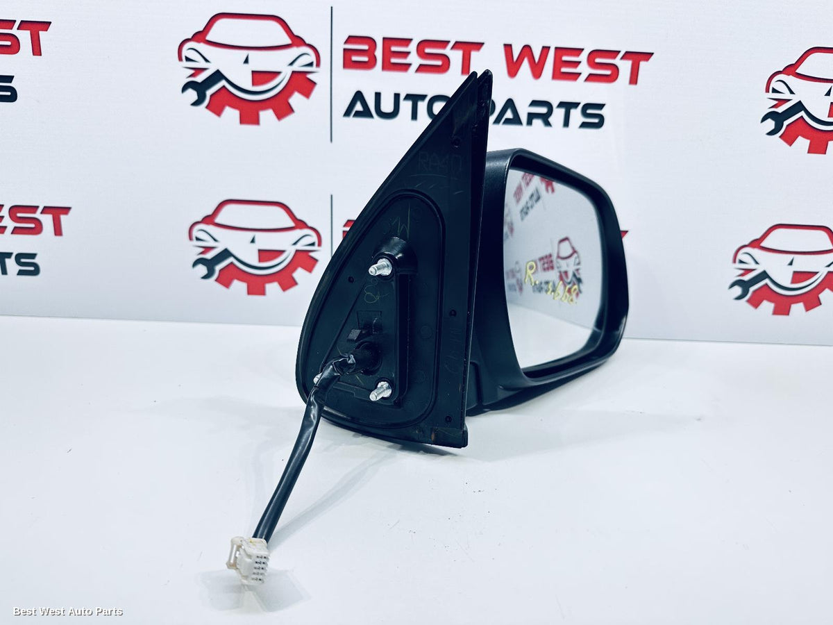 2015 TOYOTA HILUX Right Door Mirror