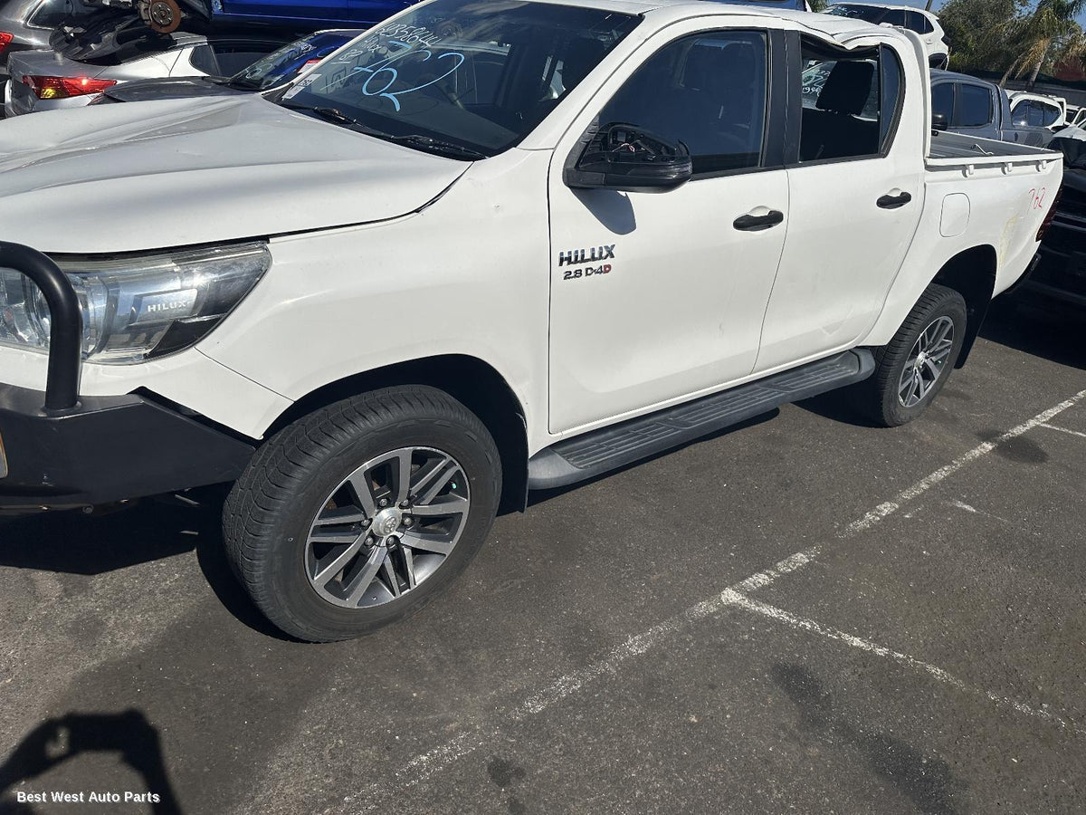 2017 TOYOTA HILUX Trim Panel