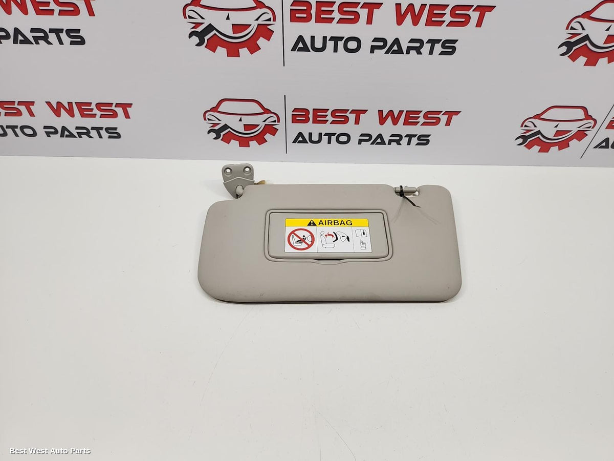 2020 NISSAN XTRAIL Sunvisor