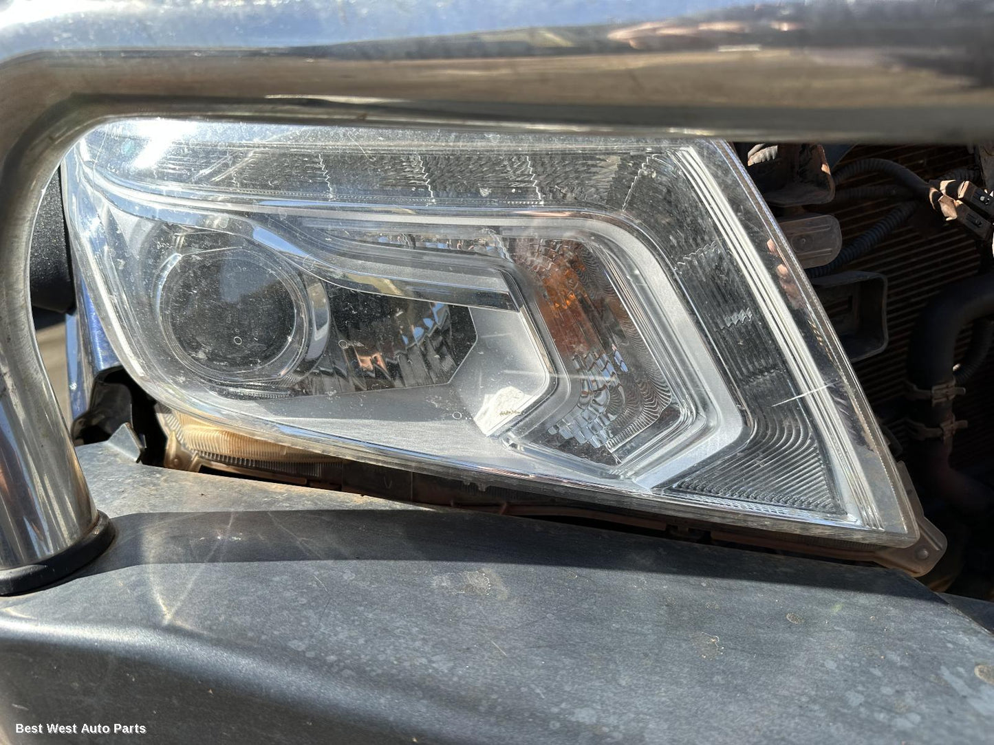 2015 NISSAN NAVARA Right Headlamp
