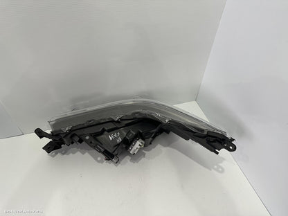 2024 TOYOTA HILUX Right Headlamp