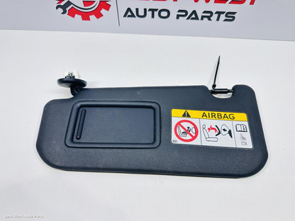 2018 TOYOTA C-HR Sunvisor
