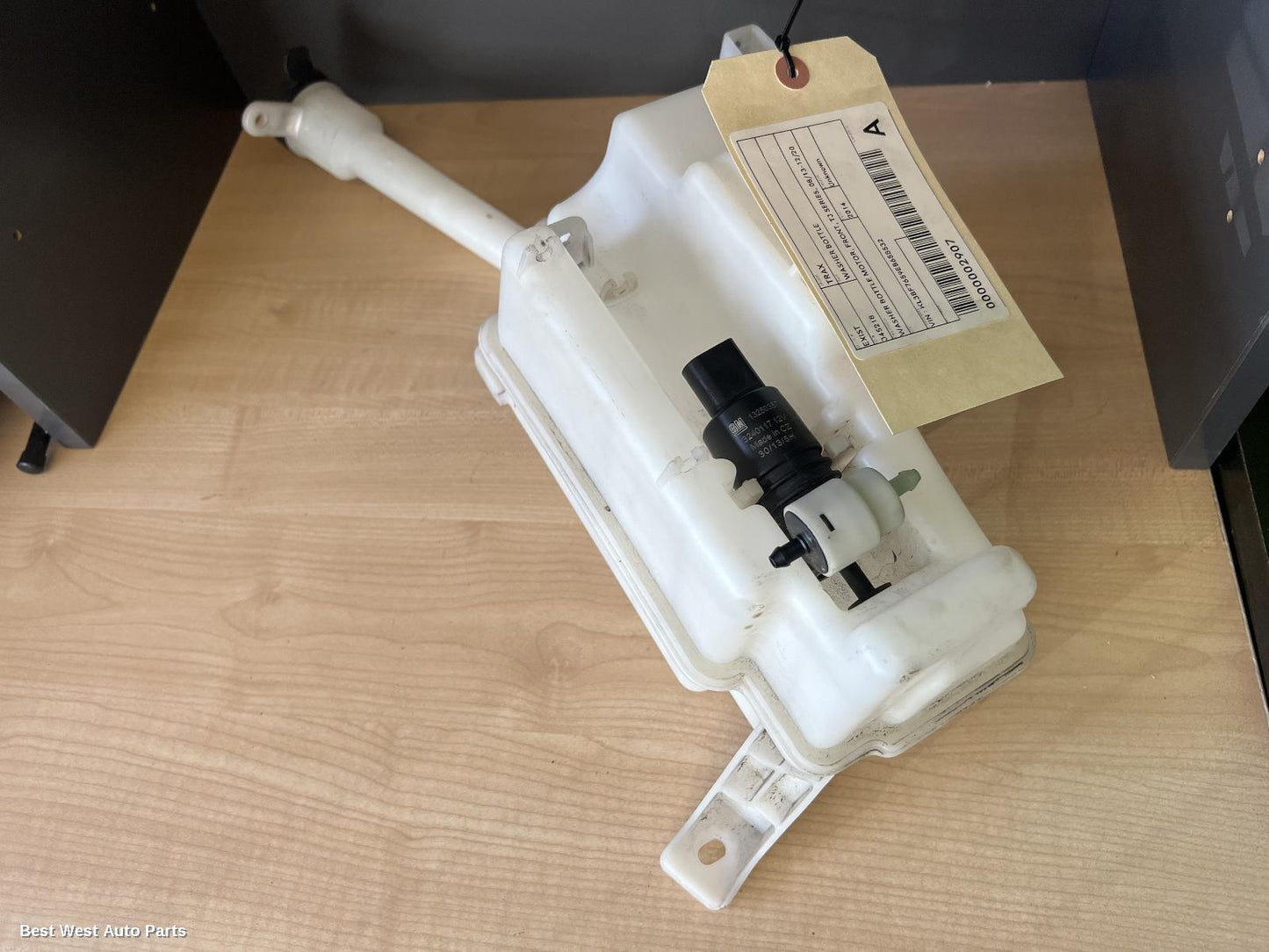 2014 HOLDEN TRAX Washer Bottle