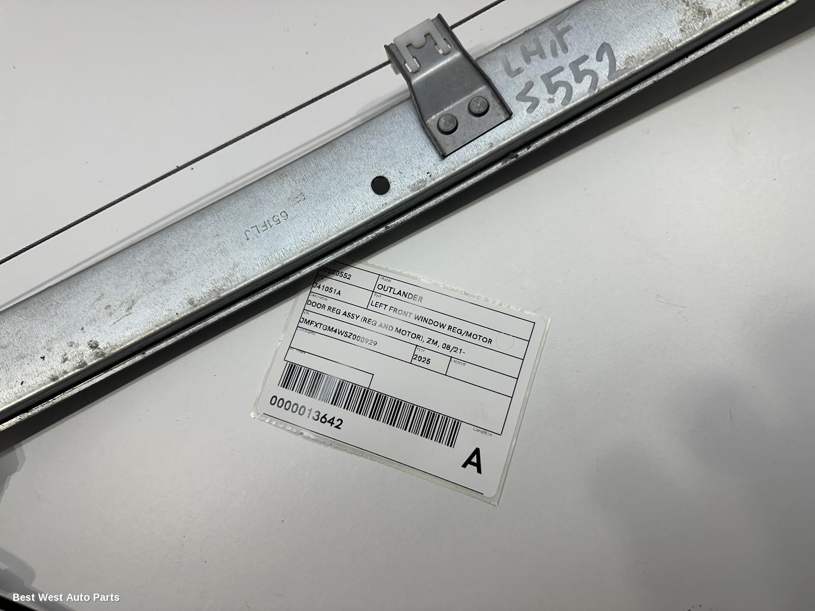 2025 MITSUBISHI OUTLANDER Left Front Window Reg/Motor
