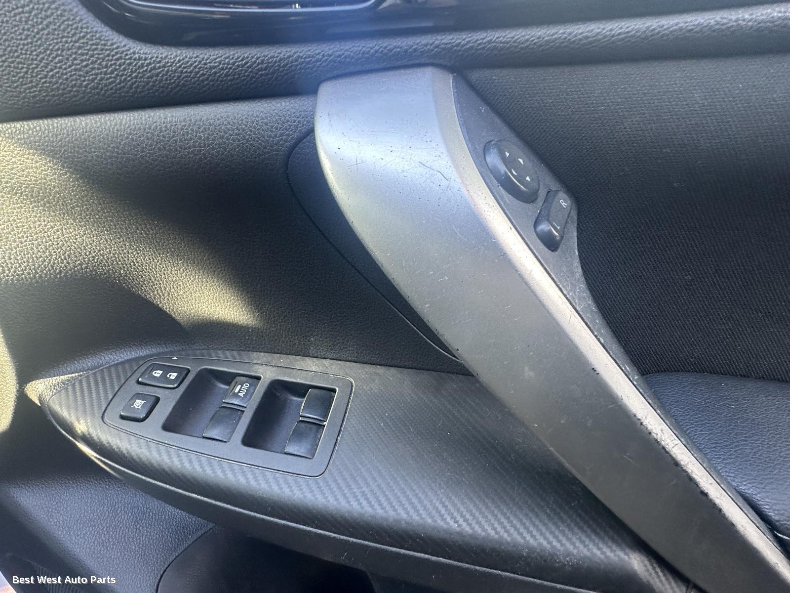 2019 MITSUBISHI ECLIPSE CROSS Pwr Dr Wind Switch