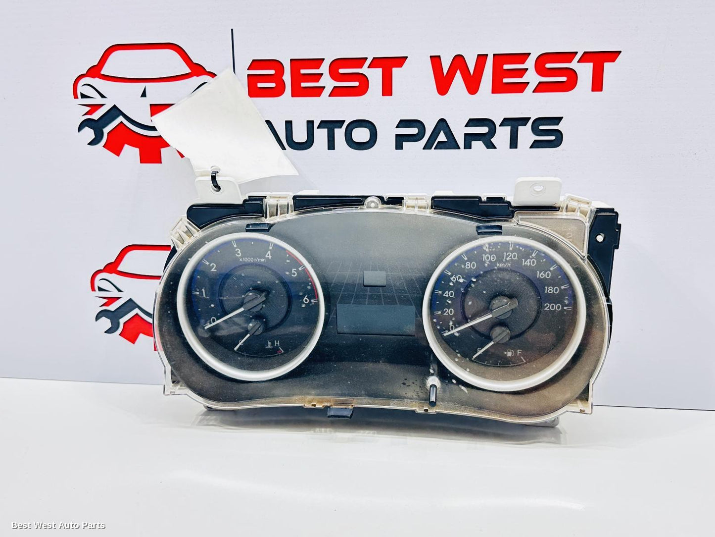 2019 TOYOTA HILUX Instrument Cluster