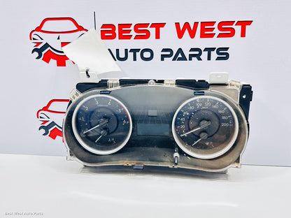 2019 TOYOTA HILUX Instrument Cluster