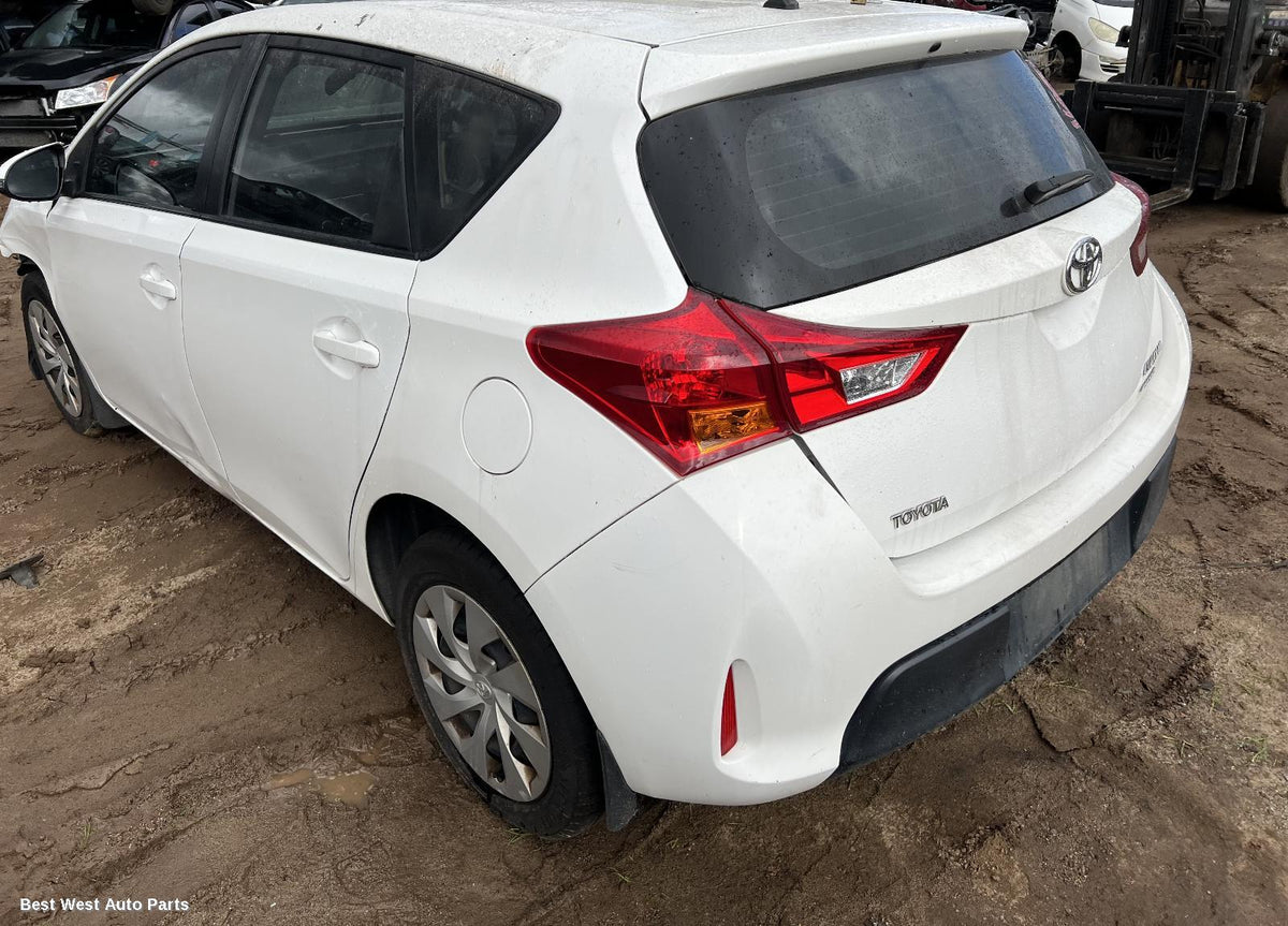 2013 TOYOTA COROLLA RIGHT_REAR_DOOR_SLIDING