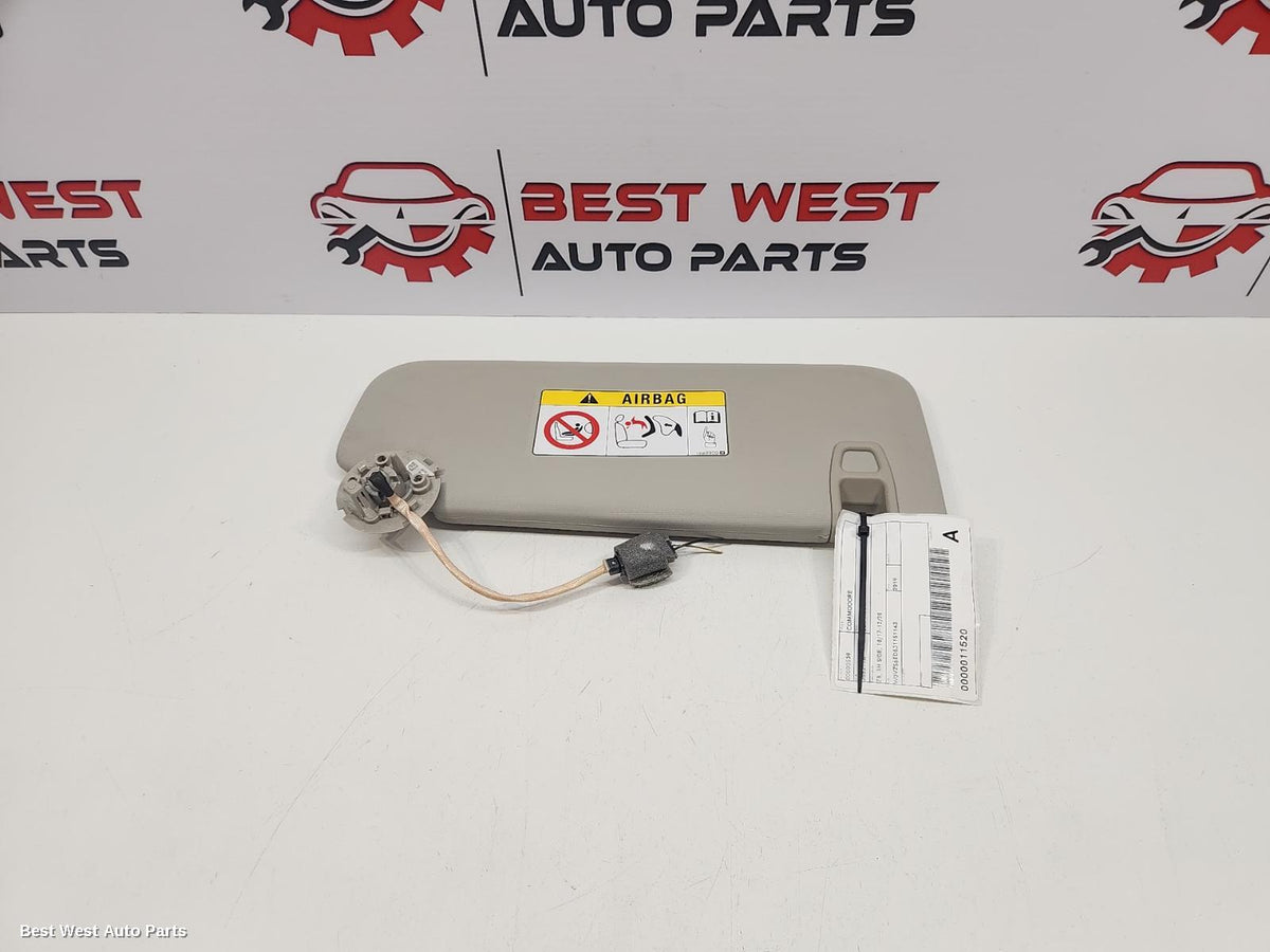 2019 HOLDEN COMMODORE Sunvisor