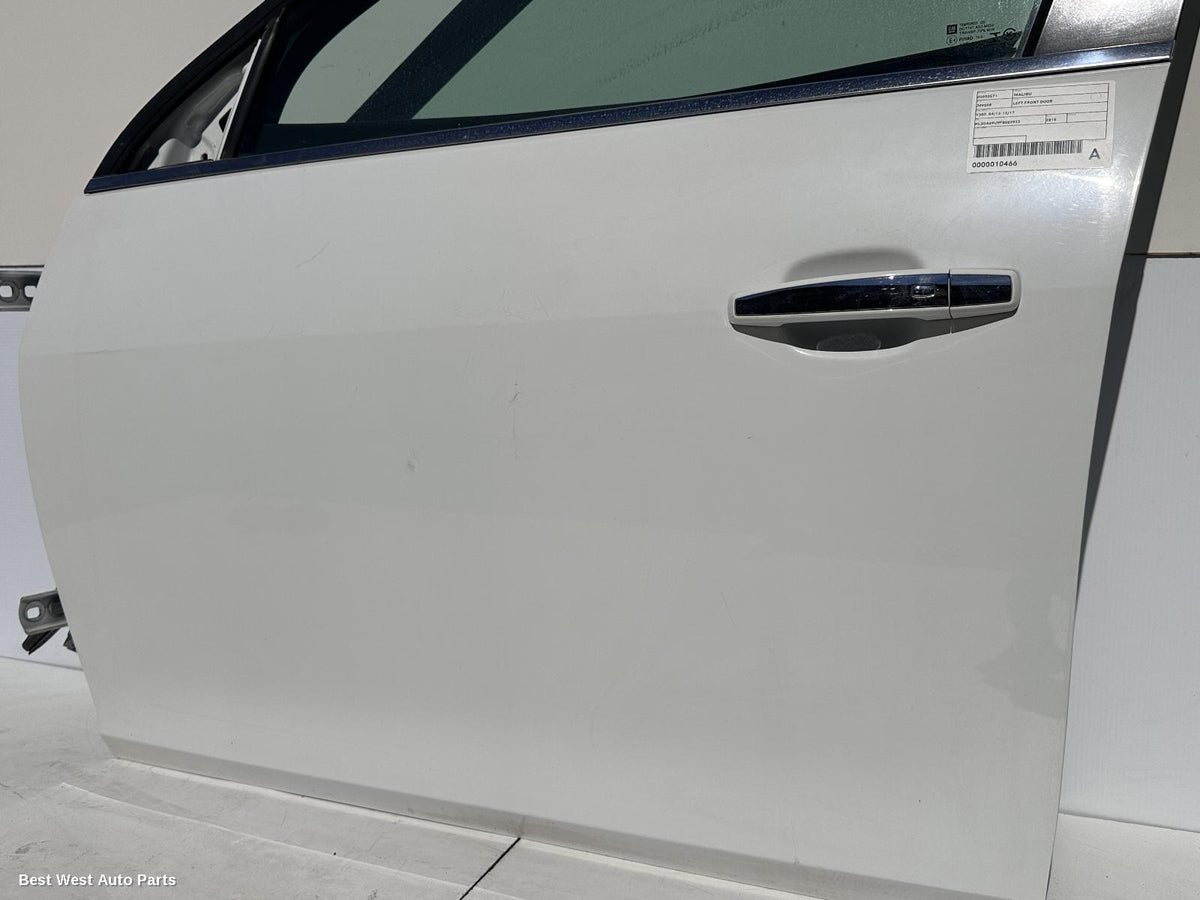 2015 HOLDEN MALIBU Left Front Door