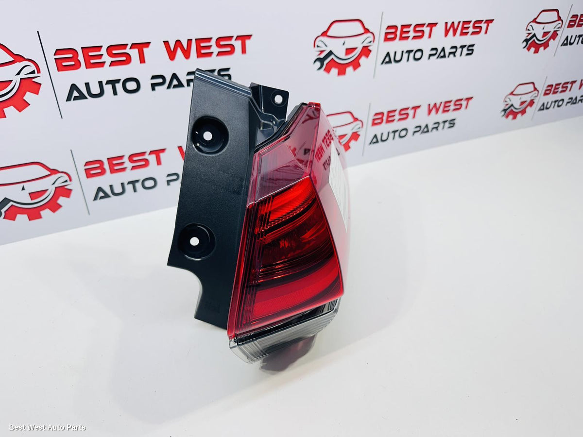 2020 NISSAN XTRAIL Right Taillight