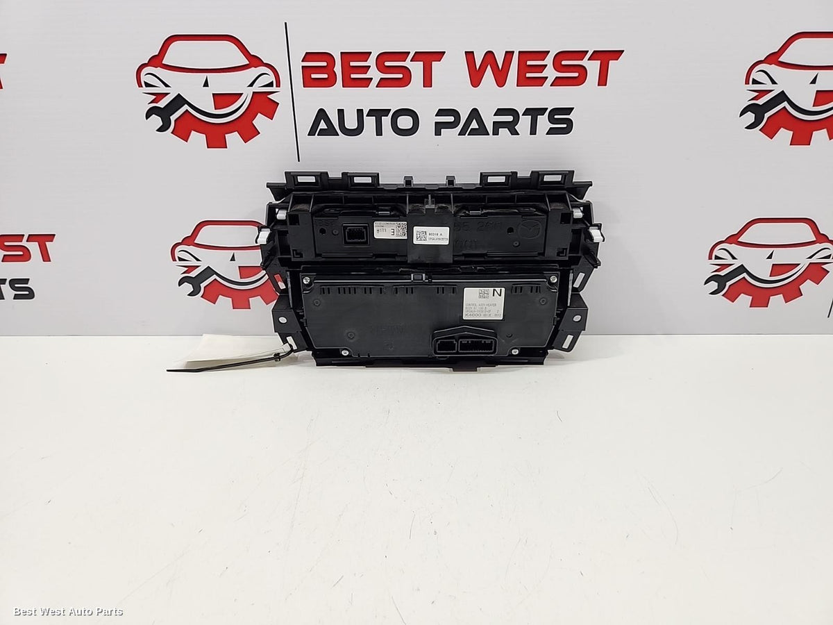 2018 MAZDA 3 Heater/Ac Controls