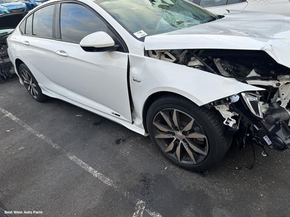 2019 HOLDEN COMMODORE Left Front Door Window