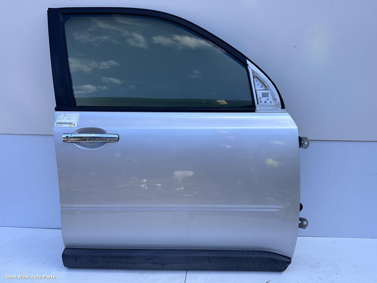 2013 NISSAN XTRAIL Right Front Door