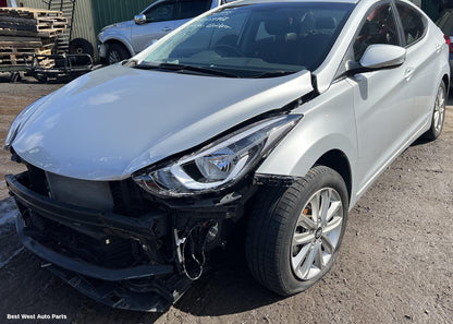 2015 HYUNDAI ELANTRA Right Headlamp