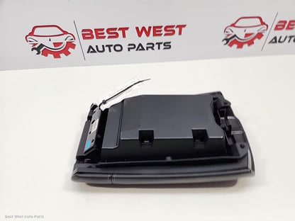 2019 NISSAN QASHQAI Console