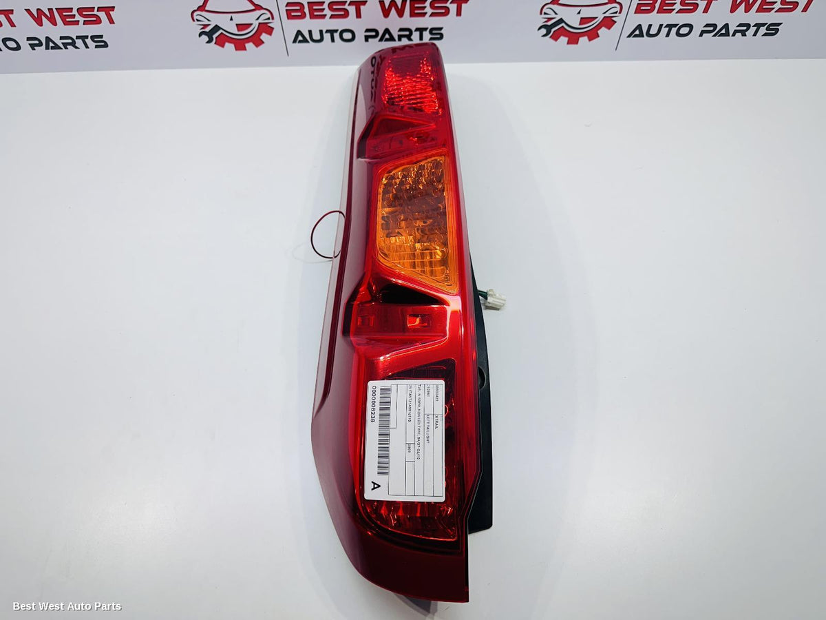 2009 NISSAN XTRAIL Left Taillight