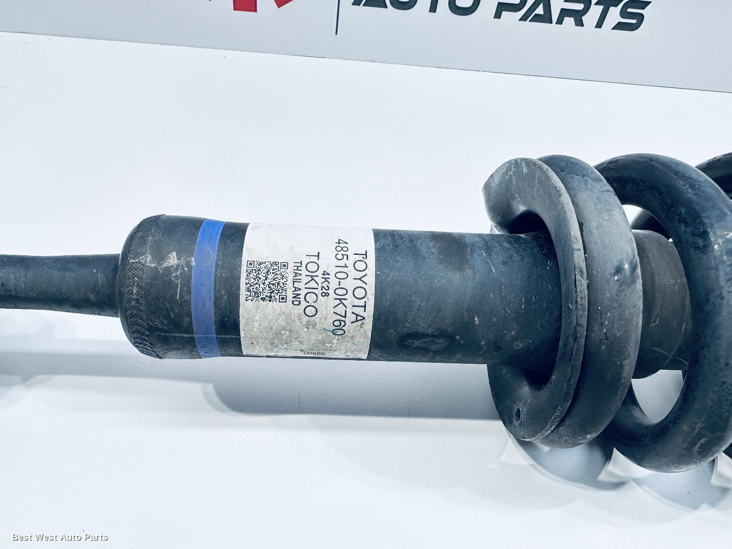 2024 TOYOTA HILUX Right Front Strut
