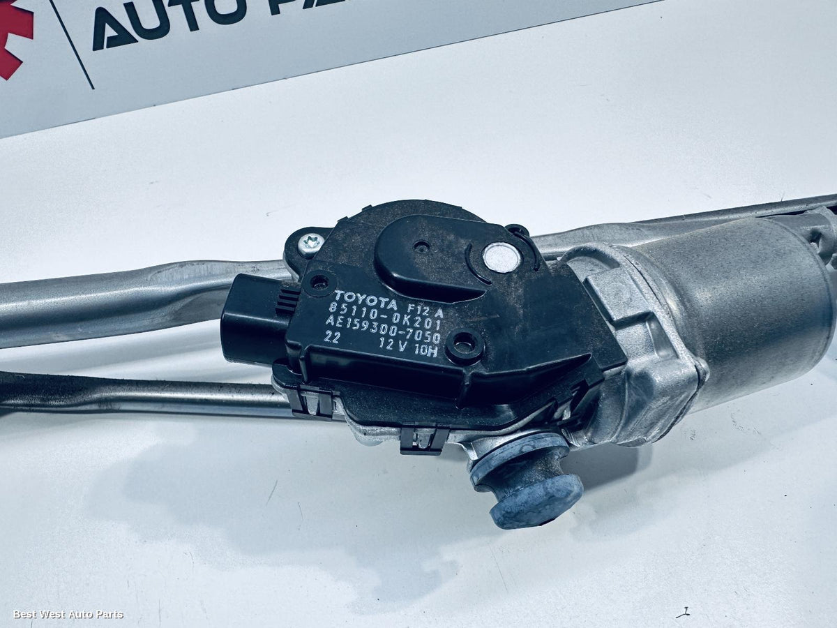 2024 TOYOTA HILUX Wiper Motor