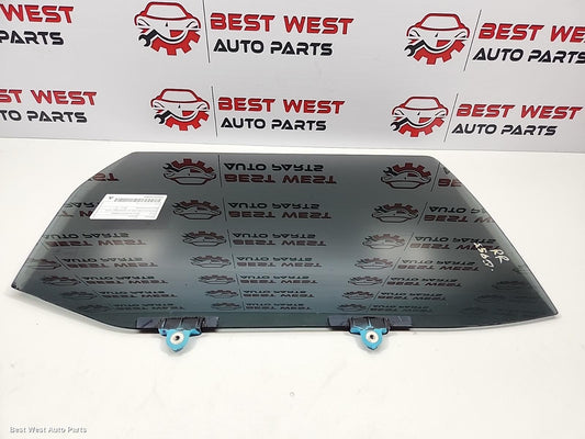 2019 MITSUBISHI PAJERO Right Rear Door Window