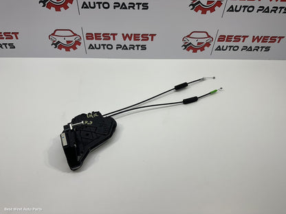 2024 TOYOTA HILUX Door/Boot/Gate Lock